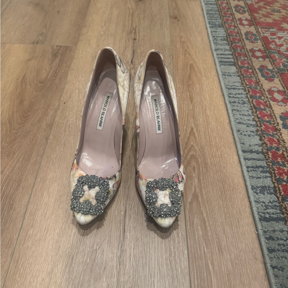 Elegant Women's Embellished Heels